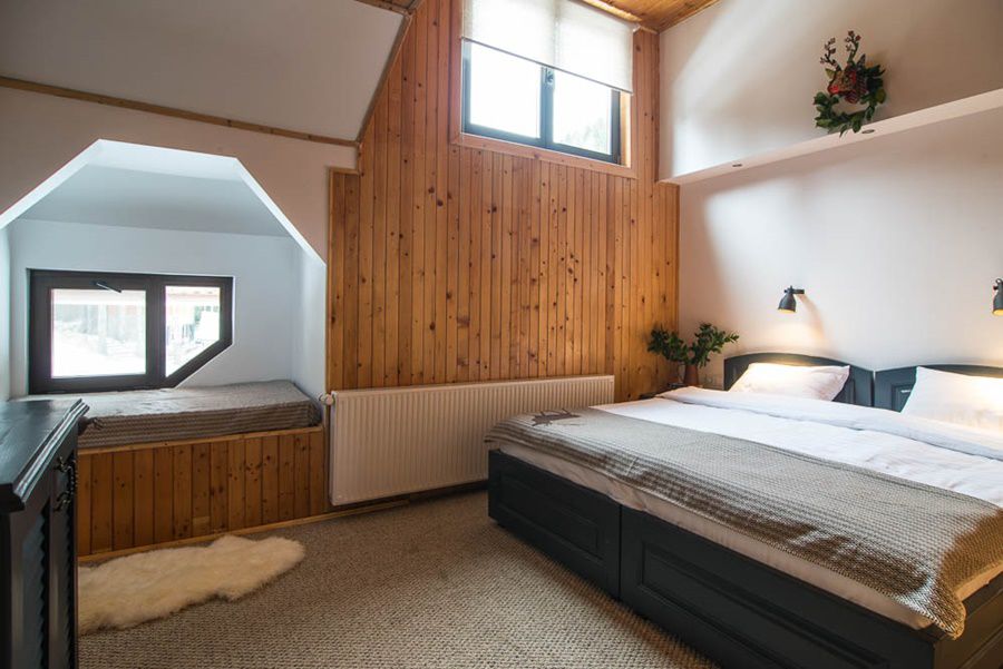 Hadar Chalet Hotel Buzău Esterno foto